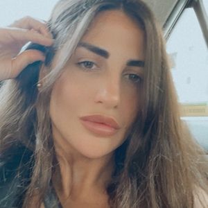 Meet your Posher, Lilith